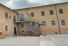Cavriana, in vendita le scuole medie. Il sindaco: “Scelta necessaria per risanare i conti”