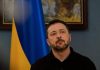 Ucraina, Zelensky: “Con Trump negoziamo mega accordo sui droni”. Patriot a Kiev, cosa dicono Usa e Germania