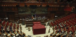 Via libera della Camera al Dl economia, è legge