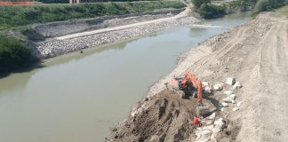 Quistello, lavori senza sosta a Ferragosto: sicurezza idraulica al centro dell’intervento