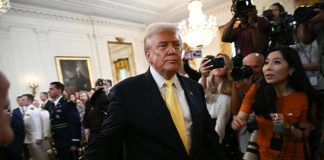 Trump: “Presto incontro con Putin, abbiamo chance per pace”