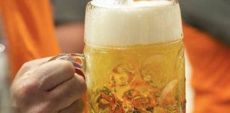 Birra gratis a chi dona sangue in Belgio: è polemica