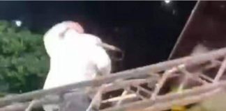 Crolla struttura luci a concerto nel salernitano, paura per Raphael Gualazzi