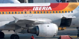 Cibo kosher su volo Iberia arriva con la scritta ‘Palestina Libera’, avviata un’indagine