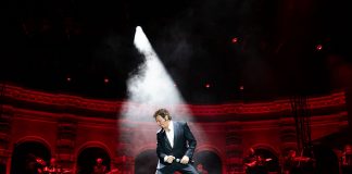 Massimo Ranieri illumina Palazzo Te con classici intramontabili e nuovi successi