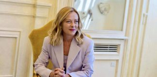 Ucraina, Meloni: “Giornata importante, esplorare ogni tipo di soluzione per garantire la pace”