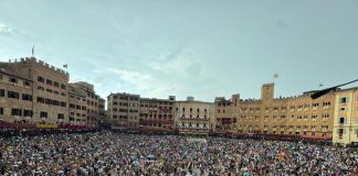 Palio di Siena 16 agosto 2025 oggi in tv: orario, contrade e fantini