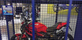 Poste, da Sda servizio 2ruotExpress per trasportare moto, scooter e bici