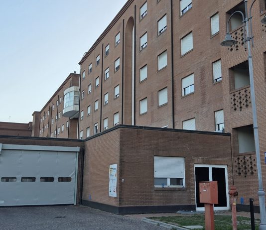 Scontro auto-moto tra Cappelletta e Romanore: grave centauro 34enne