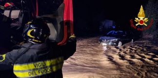 Maltempo nell’ennese, due auto nel torrente Crisa: un morto