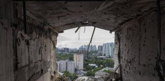 Ucraina, la Russia colpisce Odessa: in 25mila senza elettricità