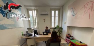 Nuovo dono per la “stanza rosa”: Soroptimist consegna laptop ai Carabinieri di Mantova