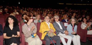 Venezia 2025, a sorpresa Coppola in sala: standing ovation