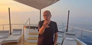“Mi imbarcai su un cargo…”, Verdone e gli auguri di Ferragosto citando Borotalco