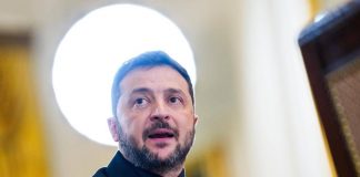 Ucraina, Zelensky: “Ora azioni concrete per fermare Putin”. Ue minaccia sanzioni a Russia