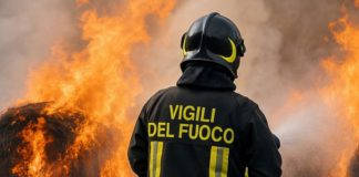 In fiamme un’azienda agricola a Sabbioneta: coinvolti due uomini di 36 e 74 anni