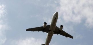 “La Russia può disturbare il 40% dei voli in Europa”, l’allerta Ue