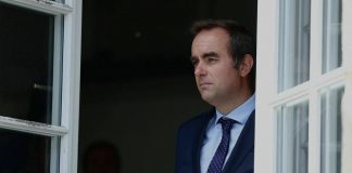 Francia, Macron nomina Lecornu nuovo premier