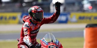 MotoGp, il ritorno di Bagnaia: Pecco vince la Sprint in Giappone, secondo Marquez