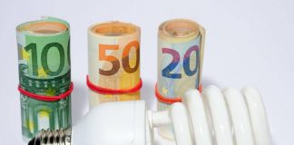 Luce, gas, acqua: cosa sono i bonus sociali per disagio economico