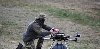 Dombrovskis: “Ue è già in una guerra ibrida con la Russia”. Lavrov: “Non attaccheremo, ma risponderemo ad aggressioni”