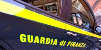 In un bunker a Cassino la più grande fabbrica clandestina di sigarette: sequestrate 300 tonnellate