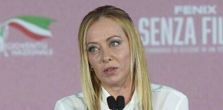 Meloni, l’elogio di ‘Le Figaro’: “Popolarità e maggioranza chiara, percorso senza errori”