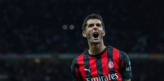 Milan-Napoli 2-1, Allegri in vetta con azzurri e Roma