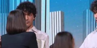 4 di sera, giornalista sviene in diretta. Del Debbio: “Sta bene”