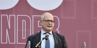 Gualtieri: “Voi giovani dovete riportare civiltà democratica nel dibattito del futuro”