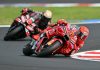 MotoGp, Marquez trionfa nel Gp di San Marino. Secondo Bezzecchi, cade Bagnaia