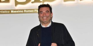 Max Giusti sostituisce Gerry Scotti, è il nuovo conduttore di ‘Caduta Libera’