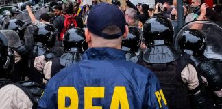 Il nuovo re dei narcos ha 20 anni, caccia a Pequeño J