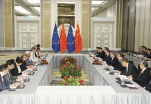 Cina: Premier Li, pronta a lavorare con UE su temi commerciali su basi paritarie