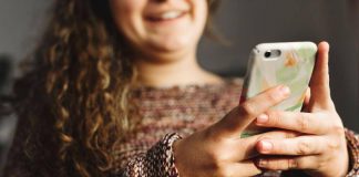 Da TikTok a Whatsapp, Ddl Lega chiede stop social e messaggistica istantanea per gli under 14