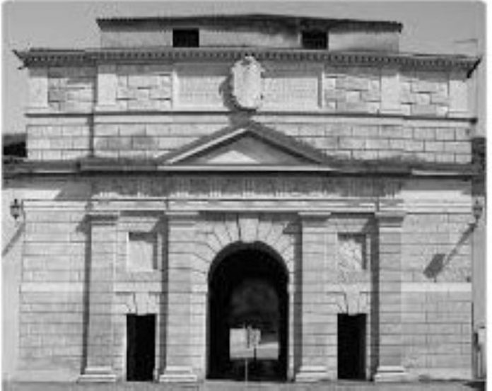 Porta Giulia