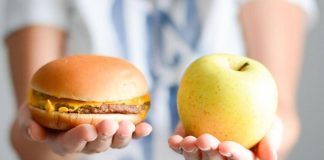 Giornata mondiale dell’alimentazione, le 20 buone abitudini per i bimbi a tavola