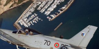 Aereo biposto dell’Aeronautica militare precipitato a Sabaudia, due dispersi