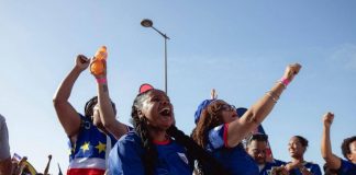 Capo Verde fa la storia e si qualifica ai Mondiali. Poi l’invasione di campo