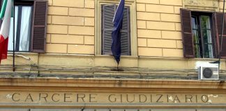 Regina Coeli, crolla parte del tetto: “Nessuno si è fatto male, ma grave pericolo”