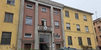 Offende i Carabinieri su Facebook dopo l’arresto dell’amico: 20enne denunciata