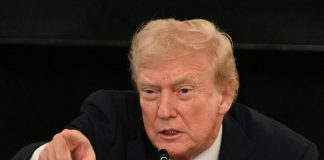 Israele, Trump avverte Hamas: “Se non rispetta l’accordo posso autorizzare ripresa dei combattimenti”