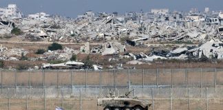 Trump annuncia l’accordo per Gaza. Ostaggi liberi e ritiro delle Idf: la prima fase