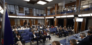 Unioncamere, invecchiano le piccole imprese italiane, 10,7% titolari over 70