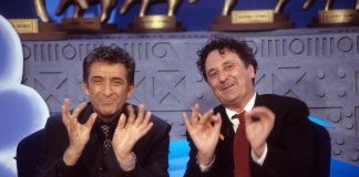 Greggio e Iacchetti scaldano i motori per la nuova ‘Striscia’ in prima serata: cosa sappiamo