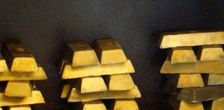 Oro, il prezzo sale ancora e supera i 4.000 dollari