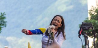 Venezuela, Machado contro Maduro: “Lascerà potere con o senza negoziati”