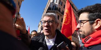 Manifestazione Cgil oggi a Roma, Landini: “Non escludo uno sciopero contro la Manovra”