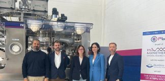 Ricerca, terapie avanzate personalizzate: presentato a Parma isolatore robotizzato CFBox