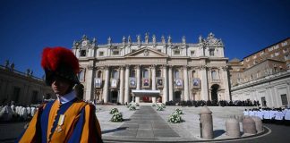 Papa ha proclamato sette nuovi santi